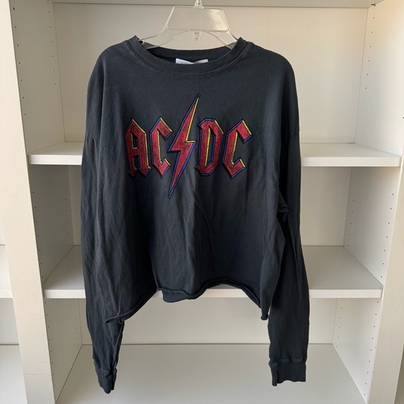 DAYDREAMER AC/DC Crop Graphic Sweatshirt - Picture 6 of 9